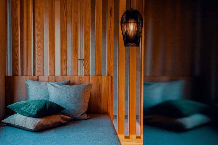 Balance mit Helene Yoga Retreats Reise ins Hotel Alpenstern in Damüls Ruheraum